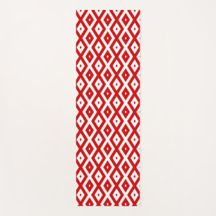 Red and white diamond pattern yoga mat