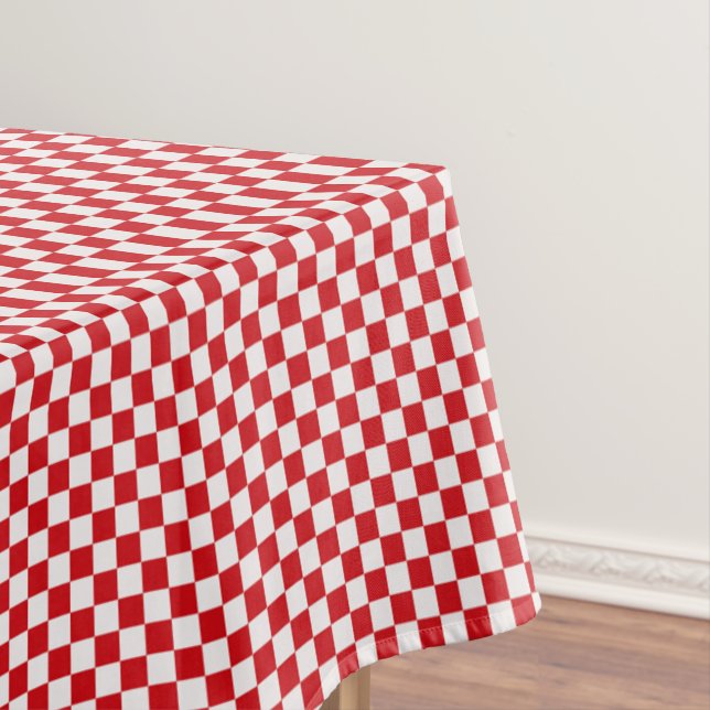 Red And White Gingham Chequered Tablecloth (In Situ)