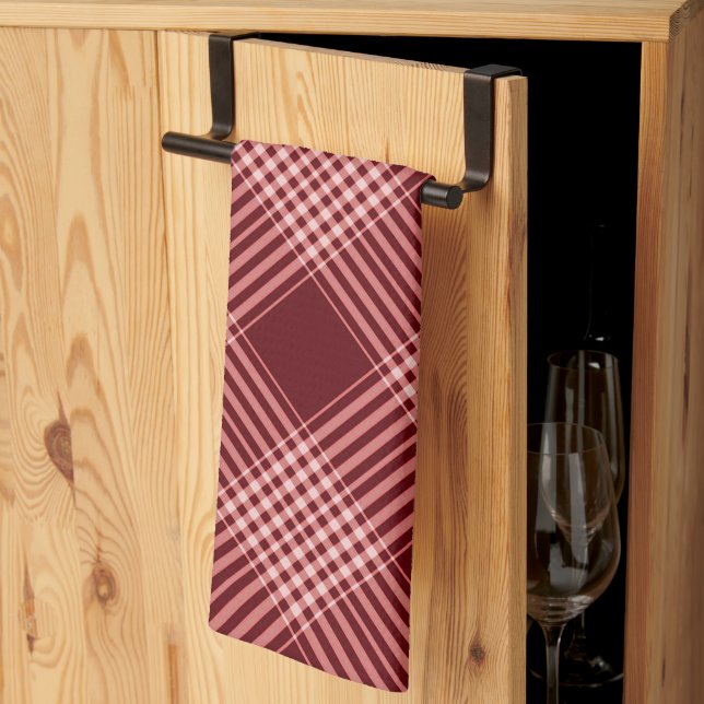Red And White Plaid Tea Towel (Thirds Fold)