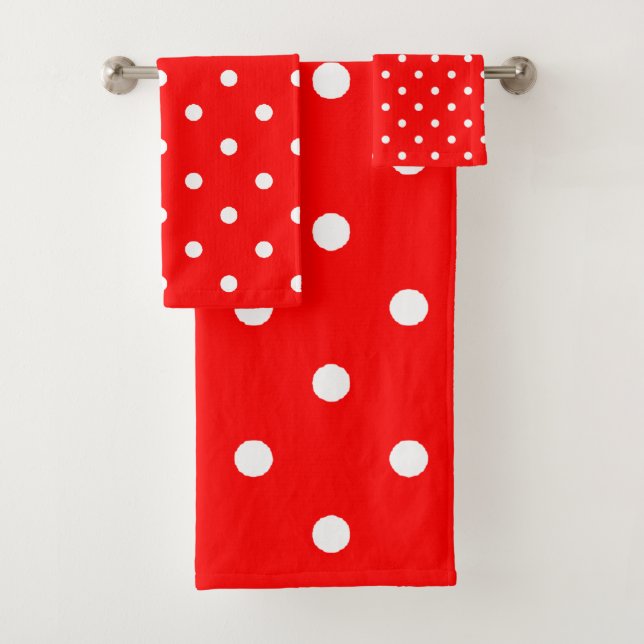 Red and White Polka Dots Bath Towel Set (Insitu)