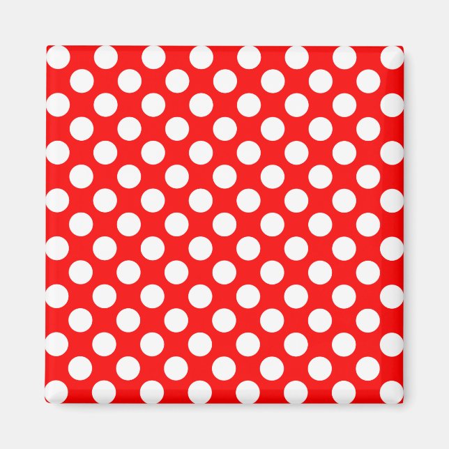 Red and white polka dots pattern magnet (Front)