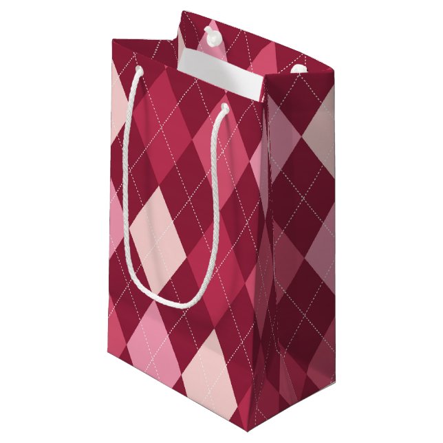 Red argyle pattern small gift bag (Front Angled)
