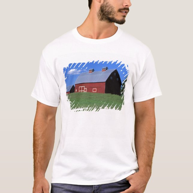 Red barn in Latah County, Idaho state PR MR) T-Shirt (Front)