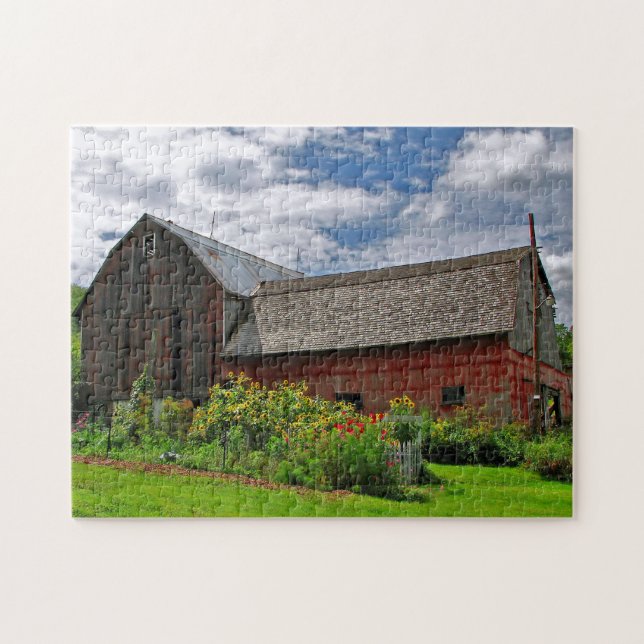 Red Barn on Sunny Summer Day Puzzle (Horizontal)