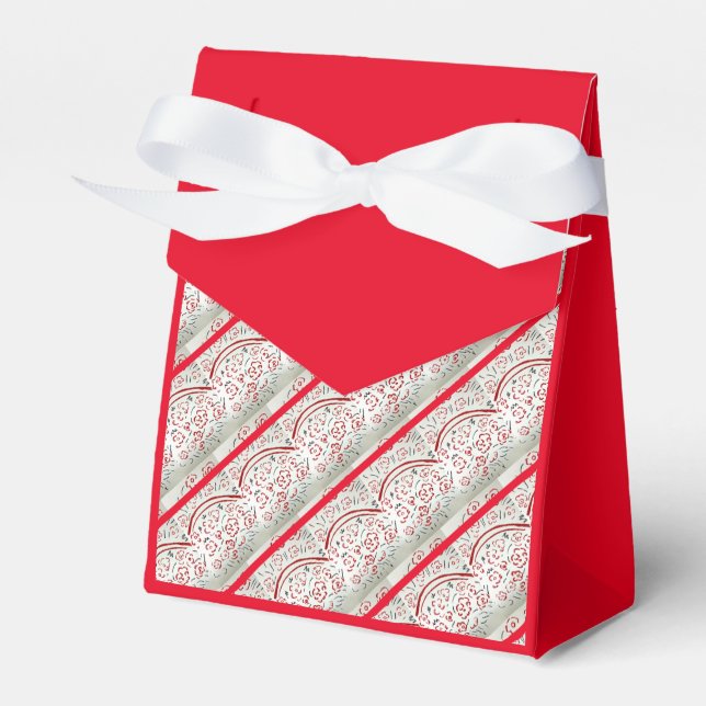 Red Basket with Handle Christmas Favour Box (Front Side)