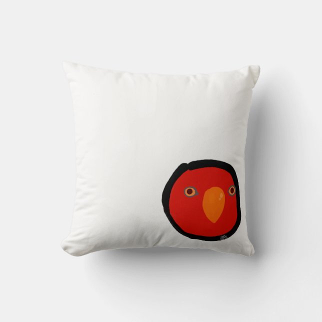 Red birb "GUMI" wuewuewuewuewue.....staring . Cushion (Front)
