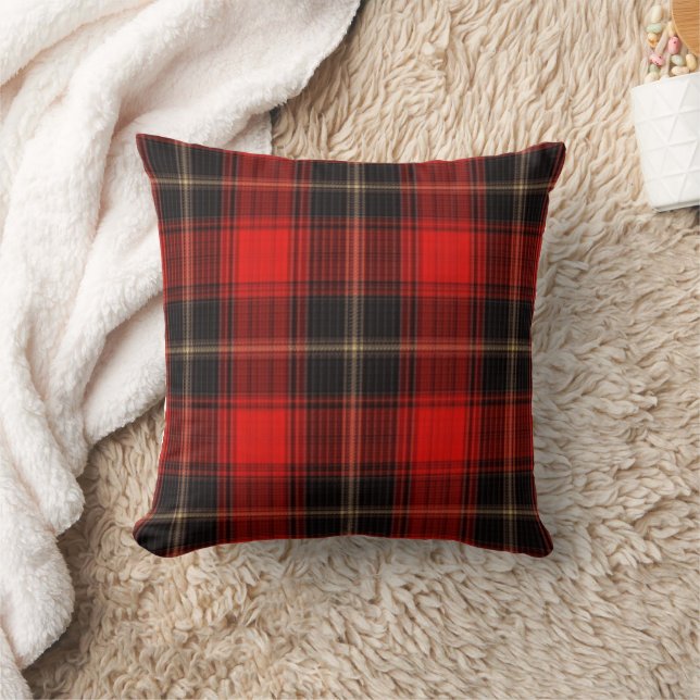 Red & black chequered cushion (Blanket)