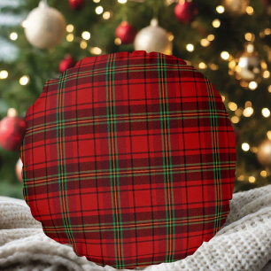 Red Black Green Cosy Plaids  Round Cushion