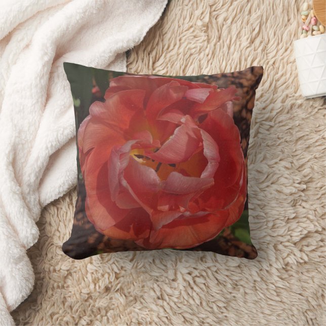 red blossom  cushion (Blanket)