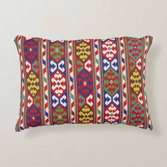 Red Blue Green Yellow White Oriental Kilim Rug Decorative Cushion (Front)