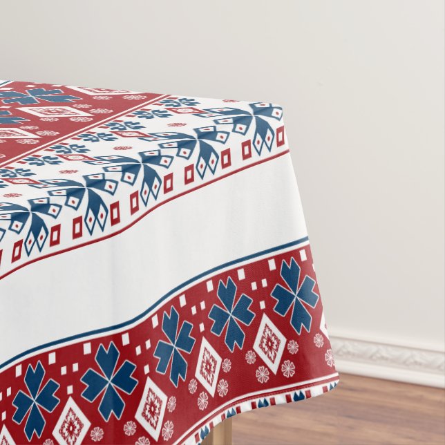Red blue ornament tablecloth (In Situ)