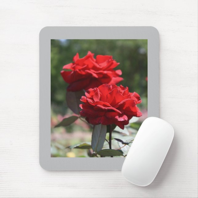 Red Bouquet Mousepad (With Mouse)