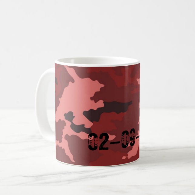 Red camouflage pattern coffee mug (Front Left)