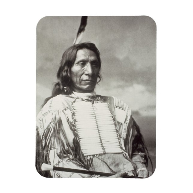 Red Cloud Chief (1822-1909) 1880 (b/w photo) Magnet (Vertical)