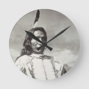 Red Cloud Chief (1822-1909) 1880 (b/w photo) Round Clock