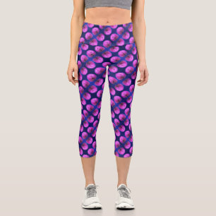 Red Clover Wildflower Abstract Pattern      Capri Leggings