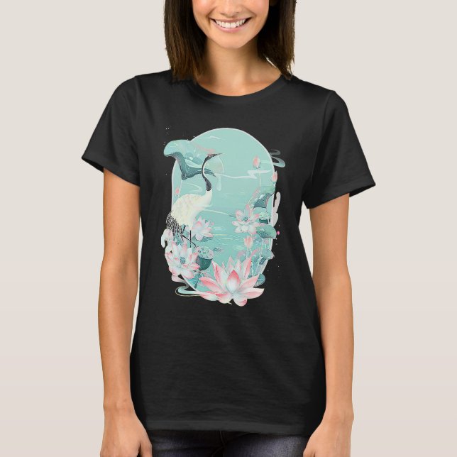 Red Crowned Crane Bird Water Lily Lotus Flower Chi T-Shirt (Front)