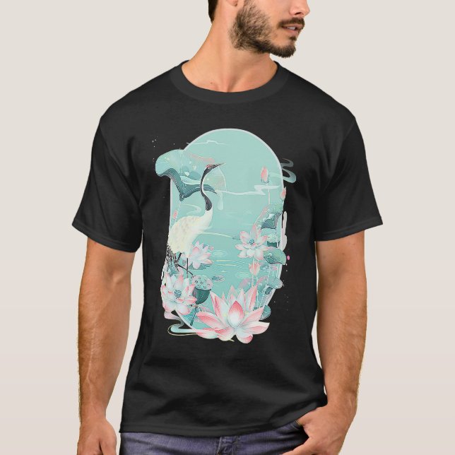 Red Crowned Crane Bird Water Lily Lotus Flower Chi T-Shirt (Front)