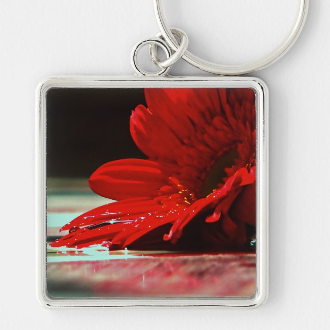Red Daisy Gerbera Flowers Key Ring (Front)