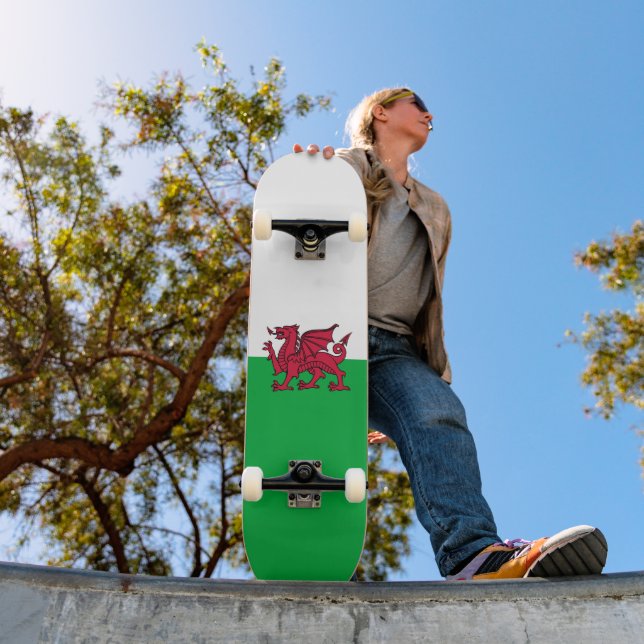 Red Dragon Celtic Flag of Wales & Welsh Skateboard (Outdoor 1)