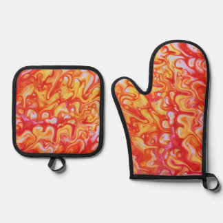 Red Flame Fluid Art Oven Mitt & Pot Holder Set
