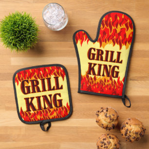 Red Flames Cookout BBQ Saying  Oven Mitt & Pot Holder Set