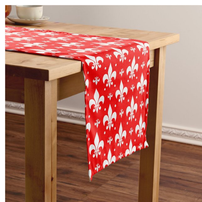 Red Fleur-de-lis Pattern Design  Short Table Runner (Creator Uploaded)