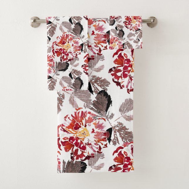 Red flowers, floral, retro, red and white bath towel set (Insitu)