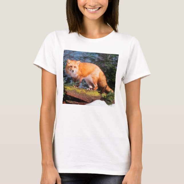 Red Fox on a log T-Shirt (Front)