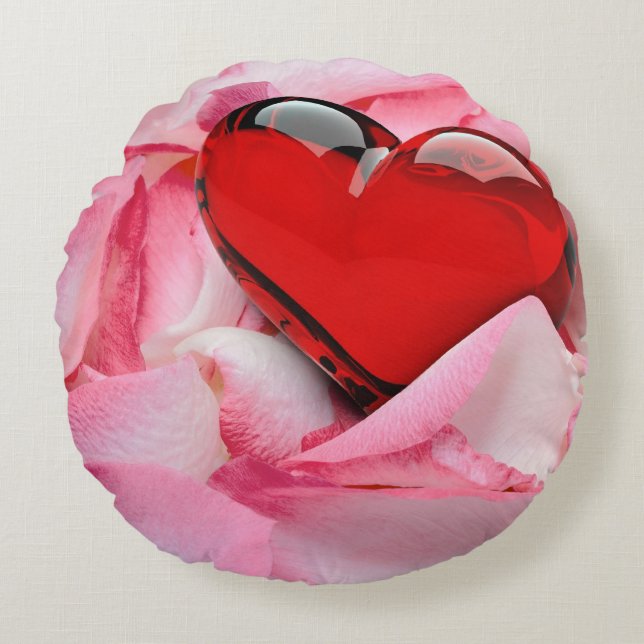 Red Glass Heart Rose Petals Round Cushion (Front)