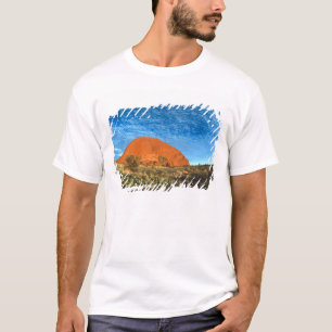 Red Glow of the Famous Ayers Rock in the Outback T-Shirt