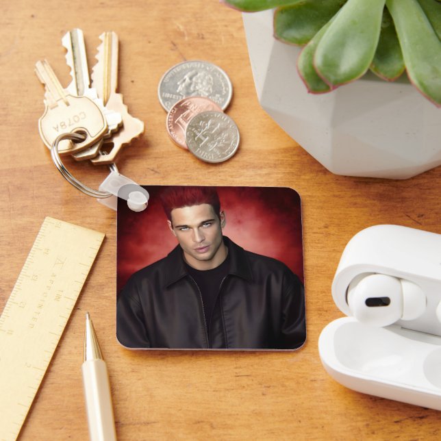 Red Gravity keychain (Desk)