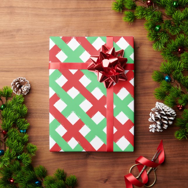red, green and white checkereed pattern wrapping paper (Holiday Gift)