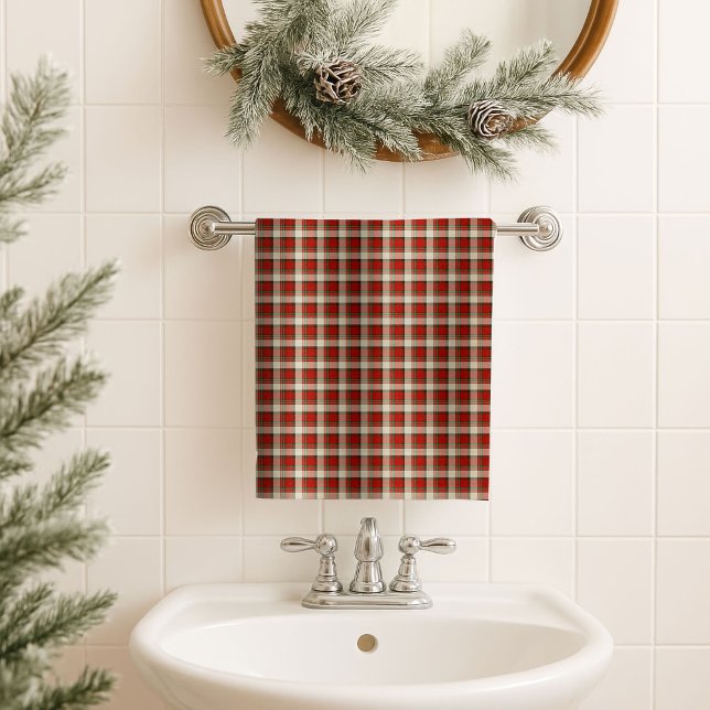 Red Green Bath Towel Timeless Holiday Gift Accent (Red Green Bath Towel Timeless Holiday Gift Accent)