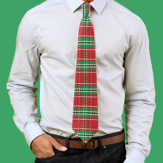 Red Green Christmas Plaid Pattern Tie (Red and green plaid pattern neck tie. )