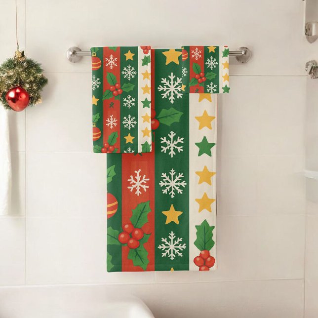 Red Green Pine and Berry Stripes Holiday Boho  Bath Towel Set (Creator Uploaded)