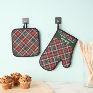 Red Green Tartan Plaid Personalized Christmas Oven Mitt & Pot Holder Set