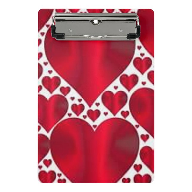 RED HEARTS FOR VALENTINE'S DAY MINI CLIPBOARD (Front)