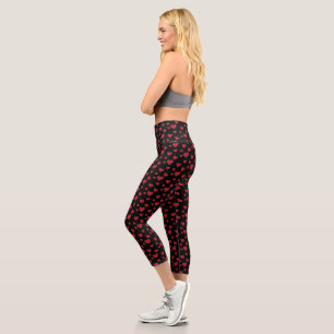 Red Hearts Pattern Valentine's Day Capri Leggings