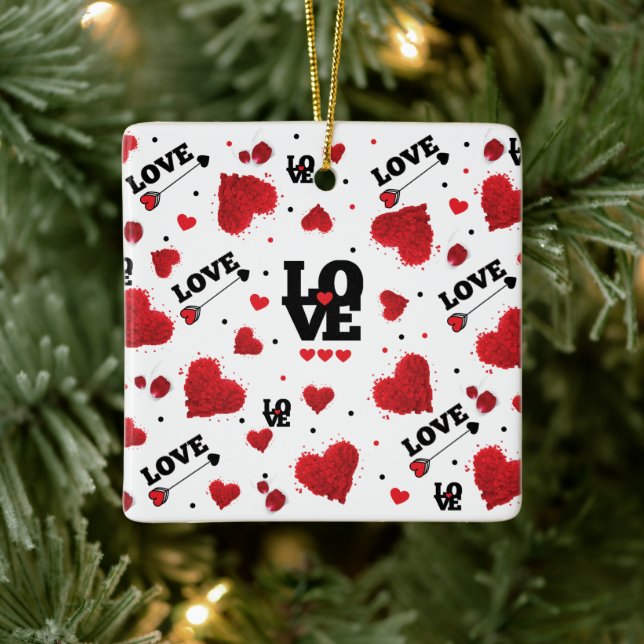 Red Hearts Pattern Valentine's Day Ceramic Ornament (Tree)