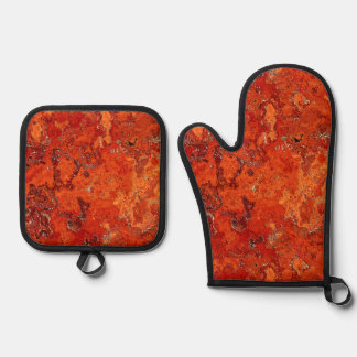 Red Jasper Design Oven Mitt & Pot Holder Set