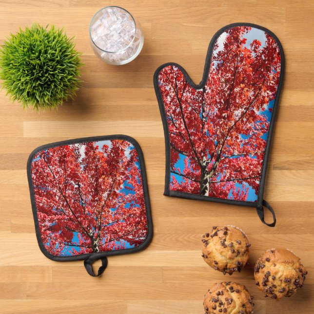 Red Leaf Tree In Fall Oven Mitt & Pot Holder Set (Top Down)