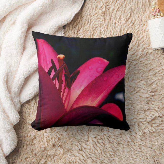 Red Lily Flower Close Up  Cushion (Blanket)