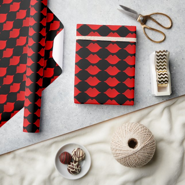Red Lips on black Wrapping Paper (Crafts)