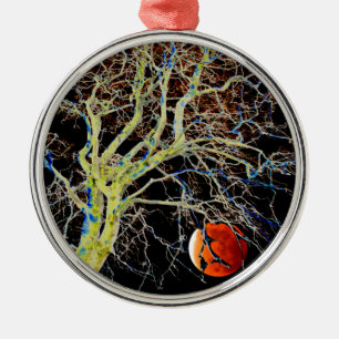 Red Moon Rising Metal Tree Decoration