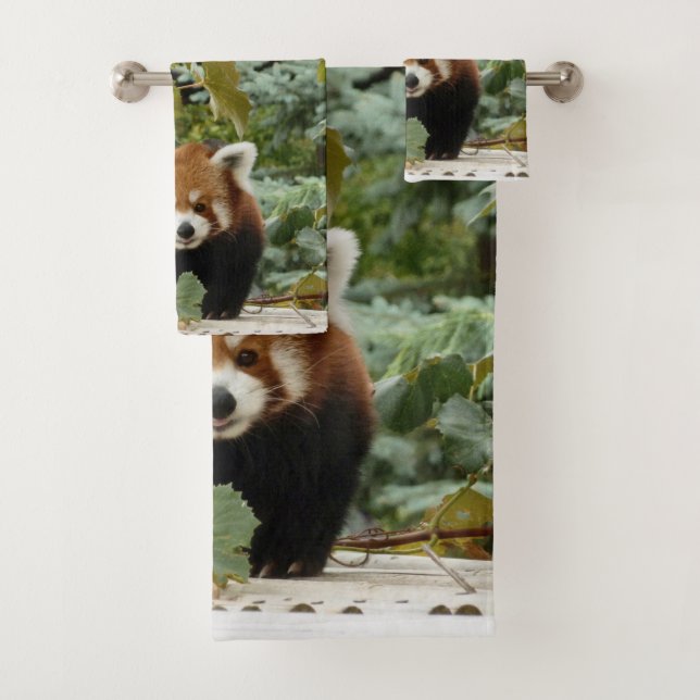 Red Panda Bath Towel Set (Insitu)