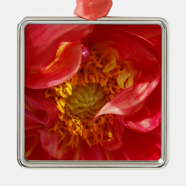 red petals metal tree decoration (Front)