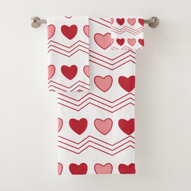 Red Pink Hearts Valentine Pattern Bath Towel Set (Insitu)