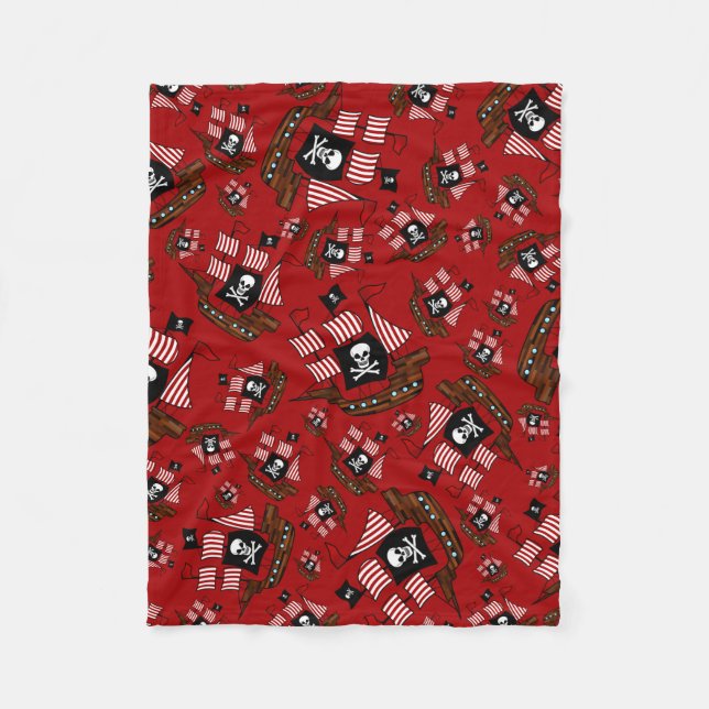 Red pirate ship pattern fleece blanket (Front)