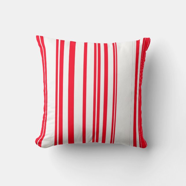 Red Retro stripe pattern Art Design Abstract Cushion (Front)